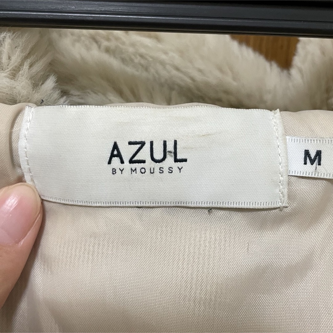AZUL by moussy(アズールバイマウジー)のアウター レディースのジャケット/アウター(毛皮/ファーコート)の商品写真