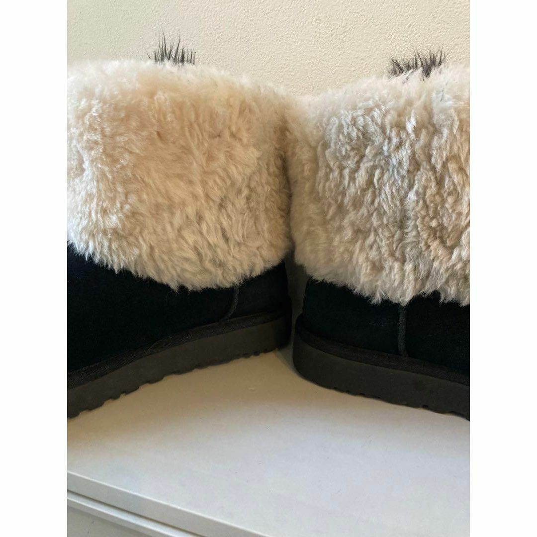 UGG Wクラシックミニ　ムートンブーツ　24㎝