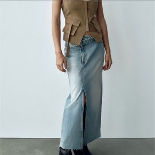 ザラ(ZARA)のZARA スリットデニムスカート(ロングスカート)