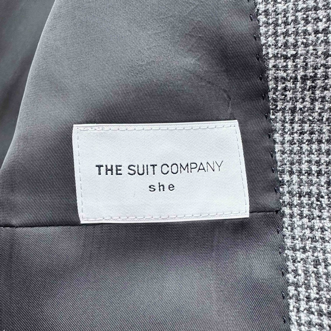 THE SUIT COMPANY(スーツカンパニー)のザスーツカンパニー スカートスーツ ビジネススーツ ウール シルク混紡 グレー レディースのフォーマル/ドレス(スーツ)の商品写真