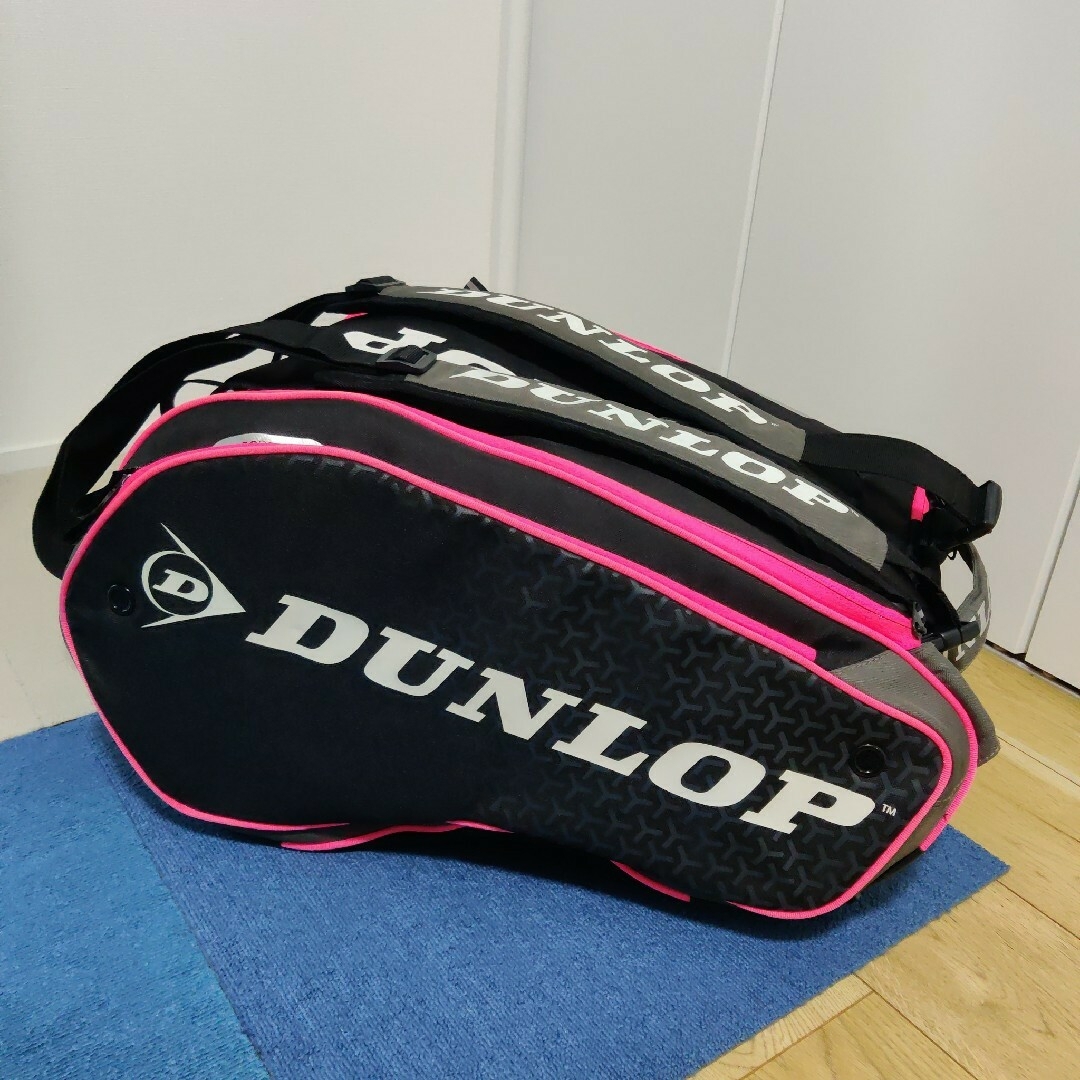 DUNLOP(ダンロップ)の【新品タグ付き】パデル　パデルバック　ダンロップ　ラケットバック　パデルラケット スポーツ/アウトドアのテニス(その他)の商品写真