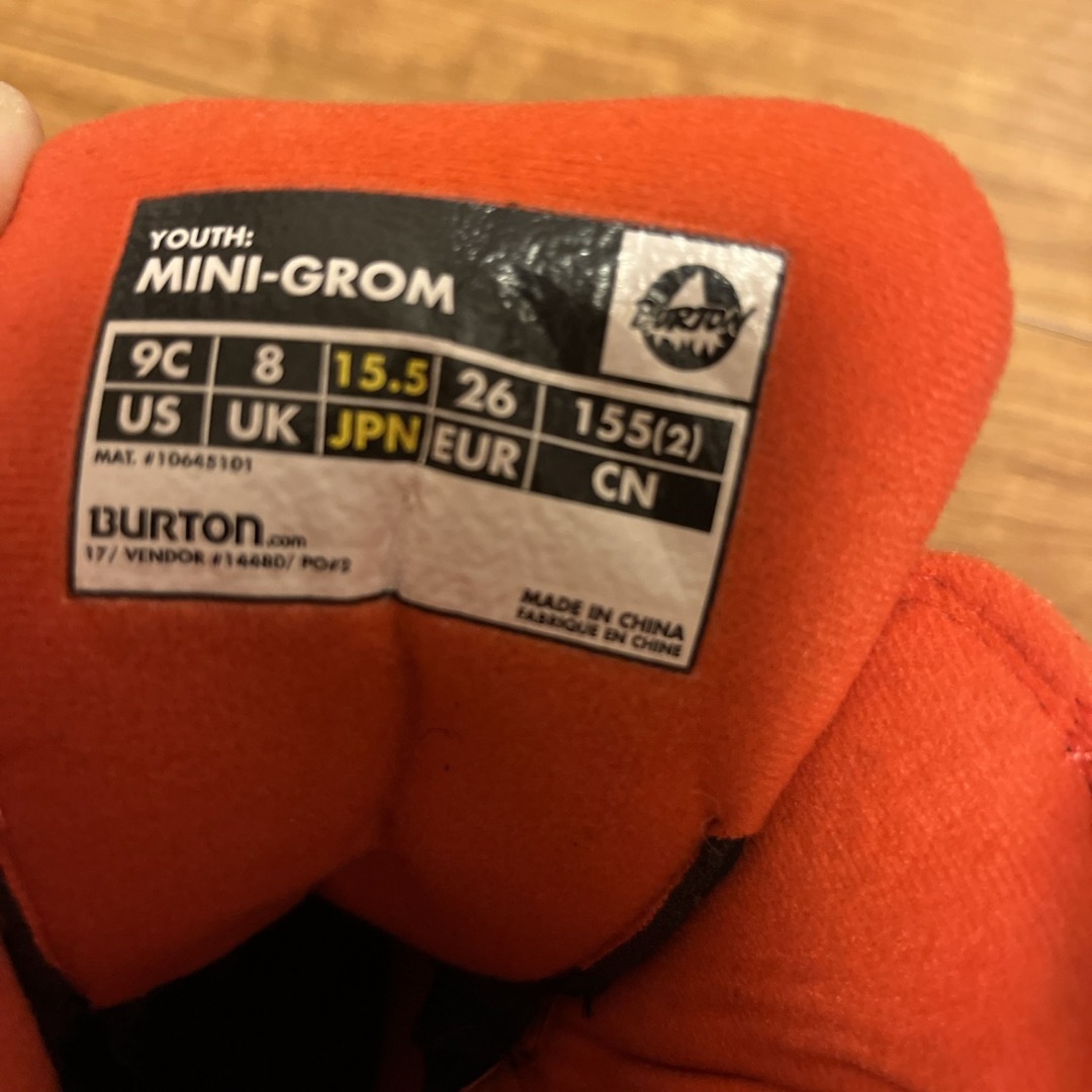 BURTON - 【BURTON】キッズスノーボード80cm&ブーツJP15.5cmの BURTON - 【BURTON】キッズスノーボード80cm&ブーツJP15.5cmの