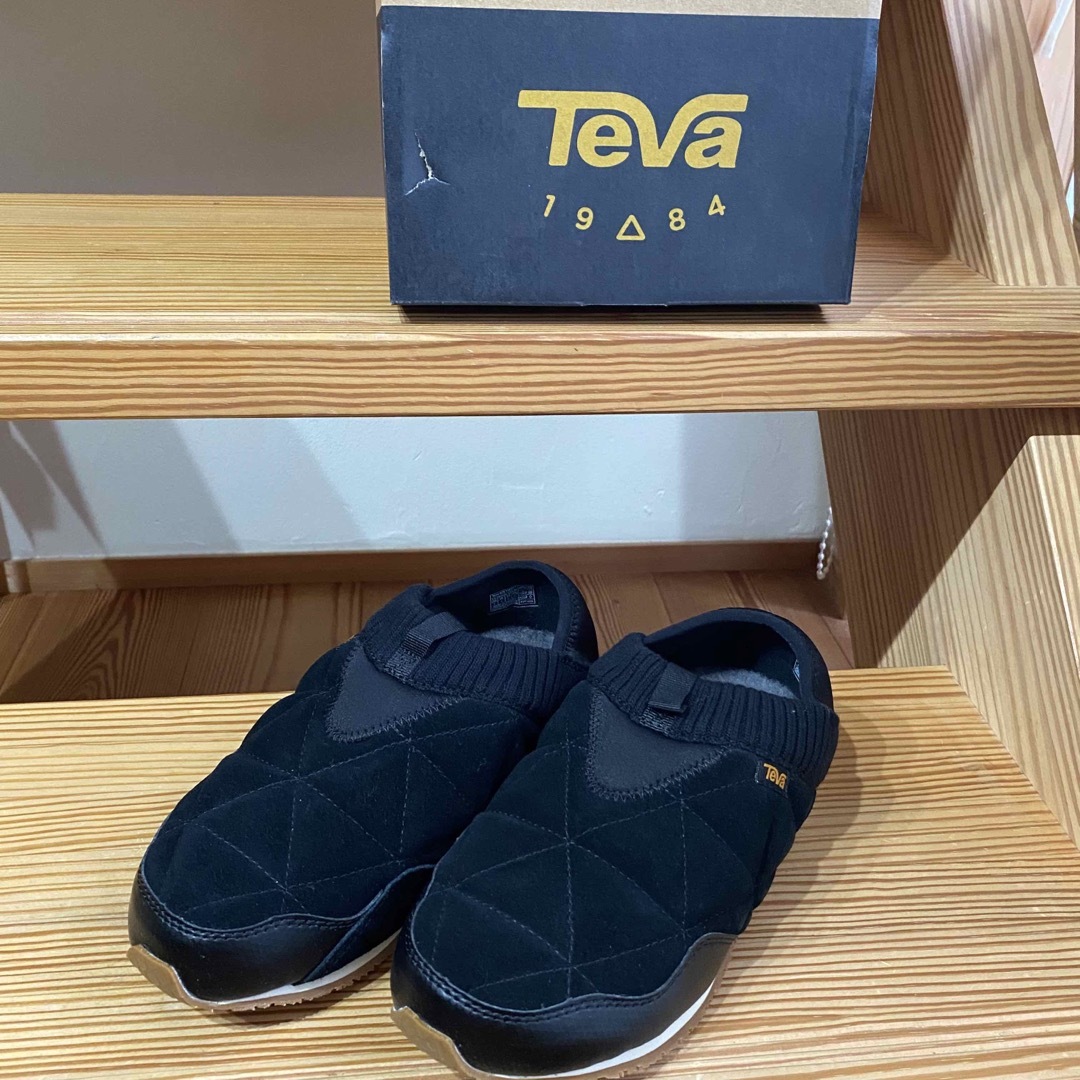 Teva(テバ)の23cm uk4 teva Ember Moc Shearling モック レディースの靴/シューズ(スニーカー)の商品写真