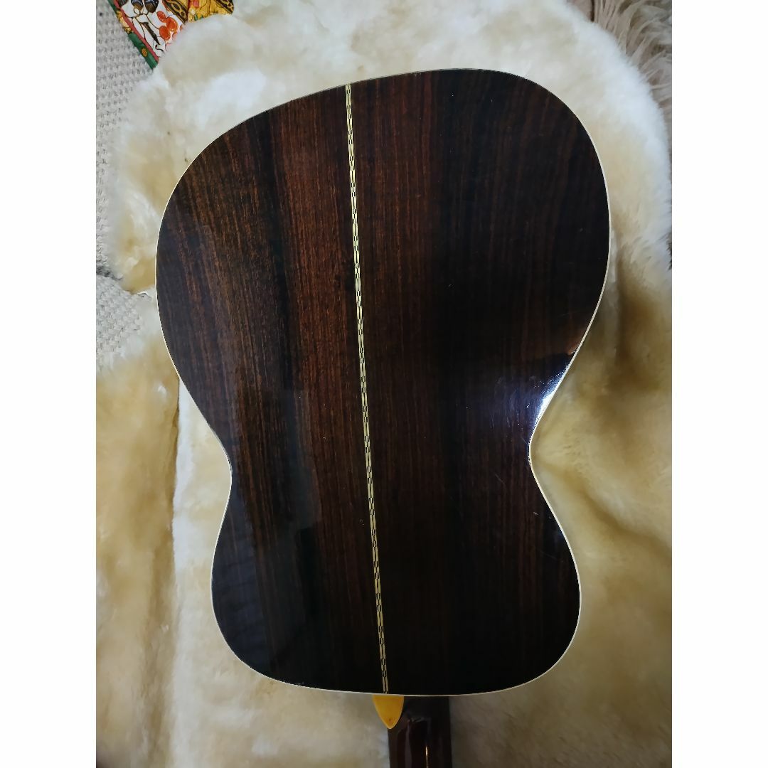 King 【常田愛機】70sレア国内組み立てモデルモーリスF ど迫力低音 King 【常田愛機】70sレア国内組み立てモデルモーリスF ど迫力低音