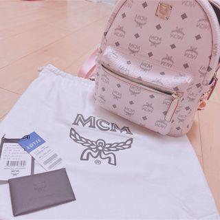 付属品極美品 MCM エムシーエム ヴィセトス スタッズ リュックサック リュック バックパック ピンク レザー レディース TNT 1031-N46