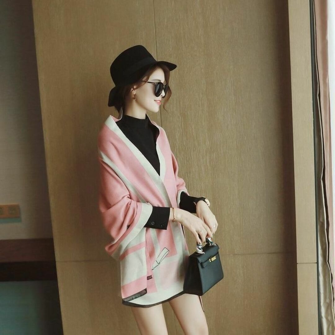 ✨可愛い✨新品 大判 リボン 柄 カシミヤ風 ストール マフラー ピンク  韓国 レディースのファッション小物(ストール/パシュミナ)の商品写真