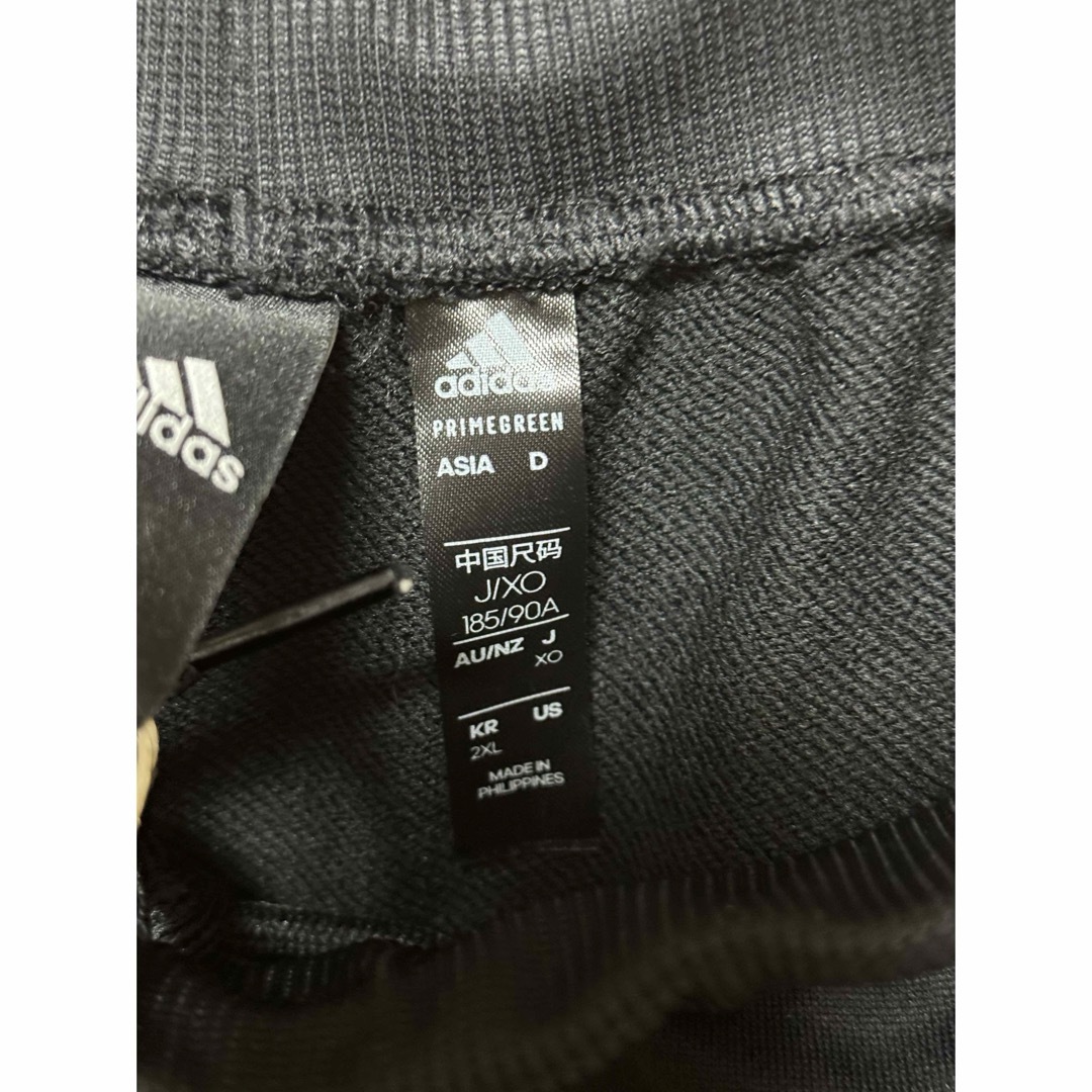 adidas(アディダス)のadidas 長ジャージ 大きいサイズ XOサイズ　黒 メンズのトップス(ジャージ)の商品写真