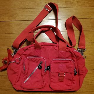 キプリング(kipling)の美品 Kipling  ショルダーバッグ 赤 ゴリラ(ショルダーバッグ)