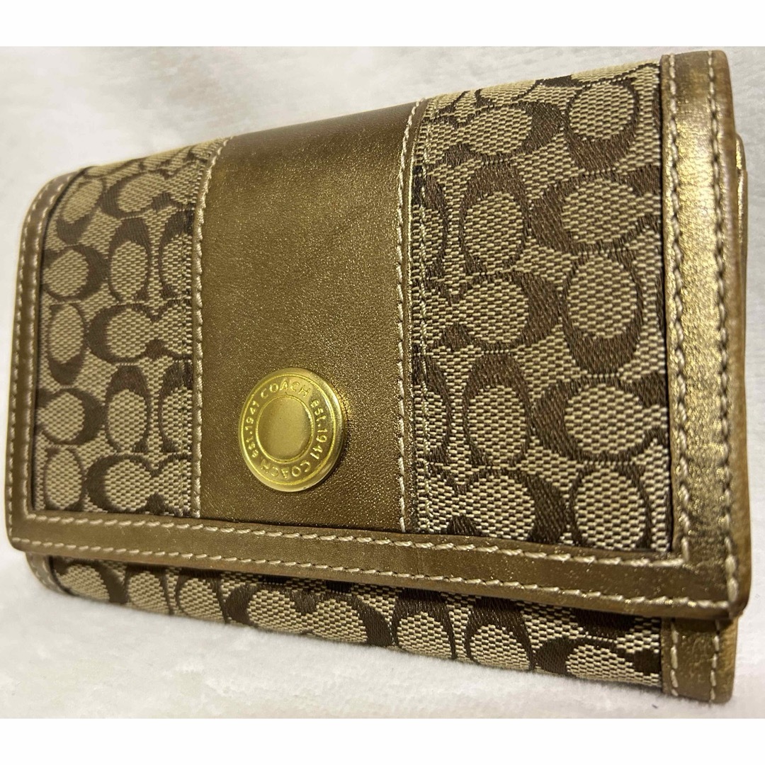COACH(コーチ)の美品　COACH  財布　ゴールド レディースのファッション小物(財布)の商品写真