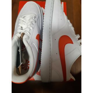 ナイキ(NIKE)の24cm NIKE COURT VISION LO NN(スニーカー)