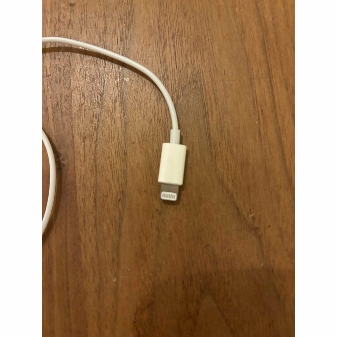 iPhone(アイフォーン)のアップル EarPods with Lightning Connector  スマホ/家電/カメラのオーディオ機器(ヘッドフォン/イヤフォン)の商品写真