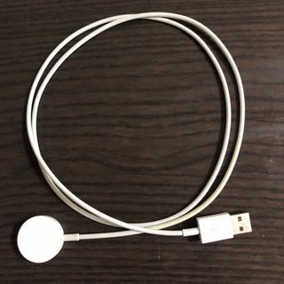 アップルウォッチ(Apple Watch)のApple Watch アップルウォッチ　充電器　充電ケーブル　USB 純正(バッテリー/充電器)