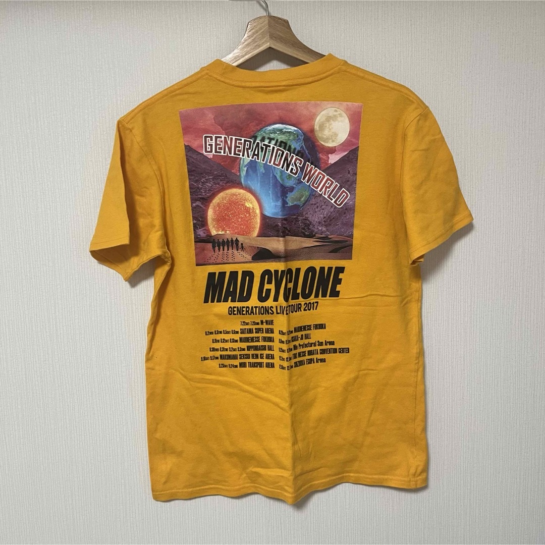 GENERATIONS(ジェネレーションズ)のGENERATIONS mad cyclone tシャツ　グッズ エンタメ/ホビーのタレントグッズ(その他)の商品写真