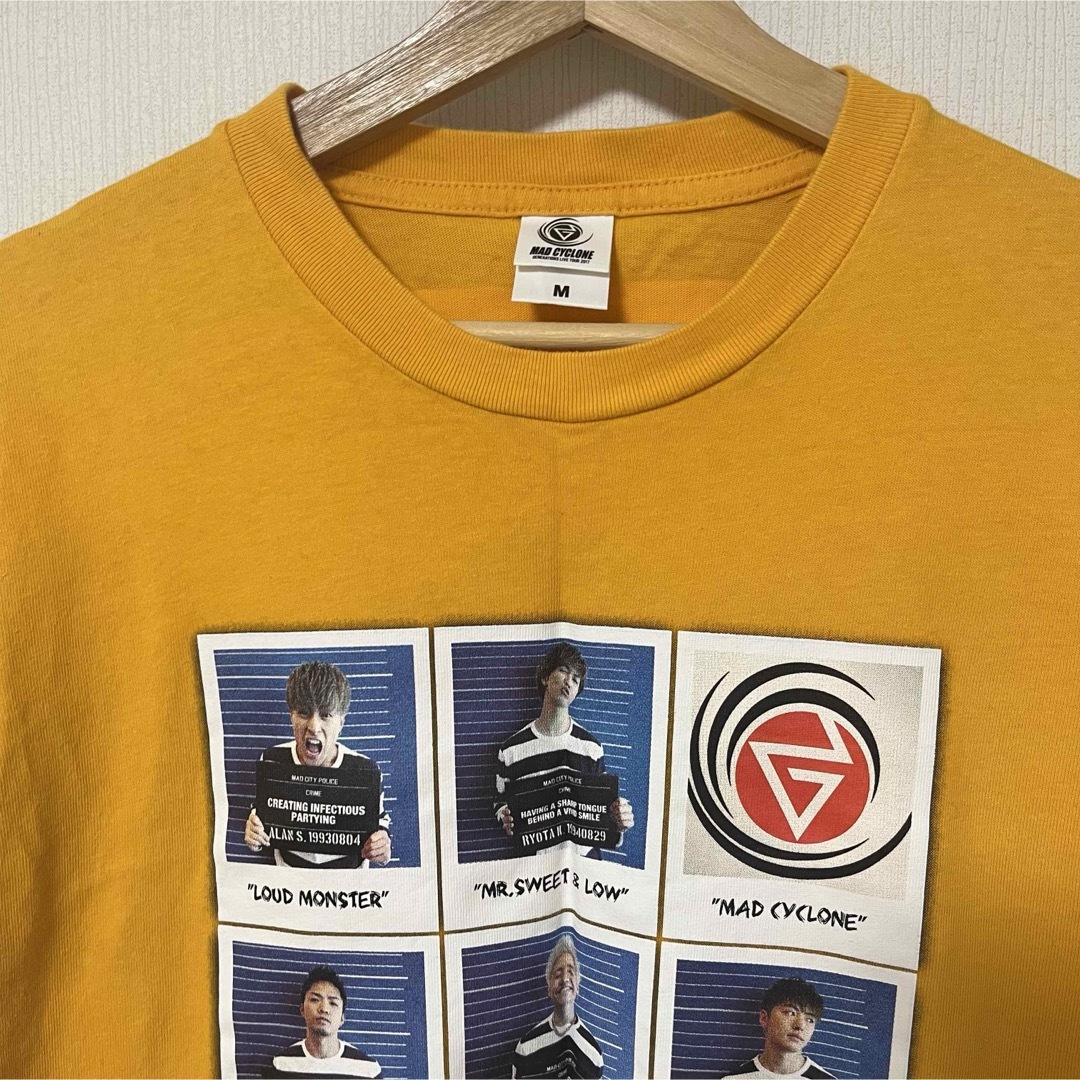 GENERATIONS(ジェネレーションズ)のGENERATIONS mad cyclone tシャツ　グッズ エンタメ/ホビーのタレントグッズ(その他)の商品写真