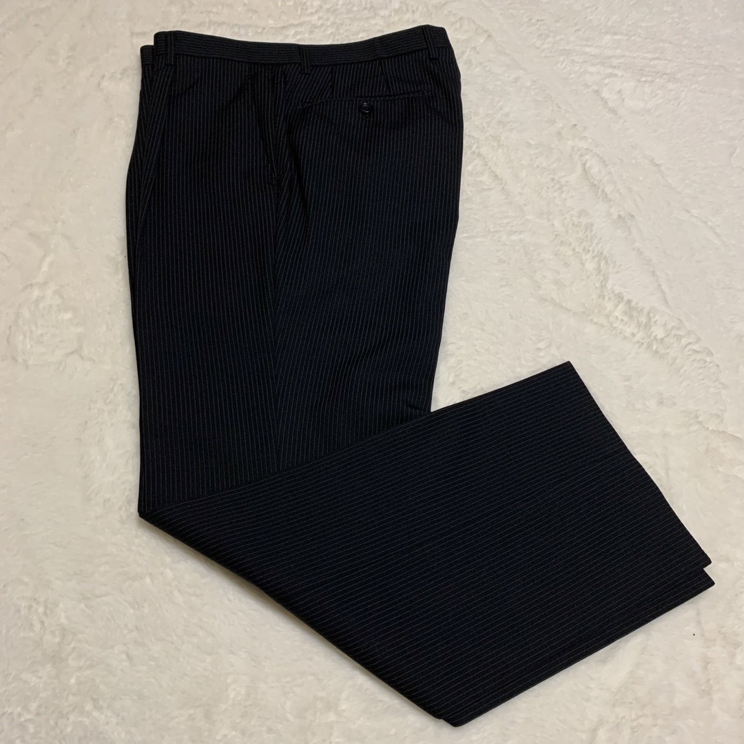 青山(アオヤマ)のメンズ スーツ セットアップCHRISTIANORANI  Mブラックストライプ メンズのスーツ(セットアップ)の商品写真