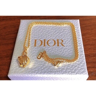 クリスチャンディオール(Christian Dior)のDior 瓶 GOLD ネックレス 丸シンプル 可愛い 上品 ゴールド(ネックレス)