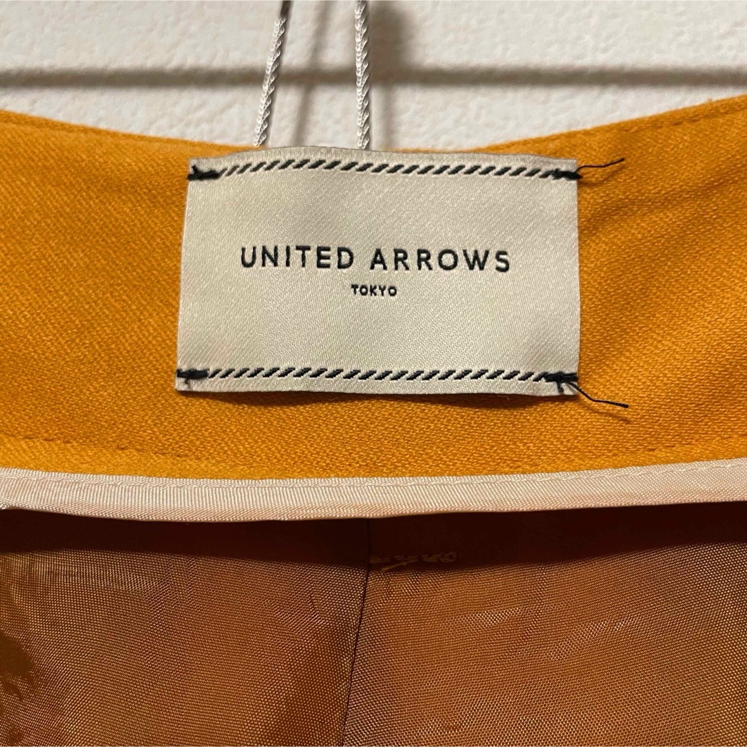 UNITED ARROWS(ユナイテッドアローズ)の【美品】ユナイテッドアローズ 山吹色 ウール ガウチョパンツ レディースのパンツ(カジュアルパンツ)の商品写真