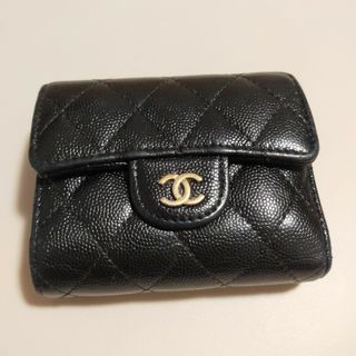 シャネル(CHANEL)のシャネル　折財布　マトラッセ　キャビアスキン(財布)