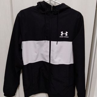 アンダーアーマー(UNDER ARMOUR)のアンダーアーマー　ウインドブレーカー(ウェア)