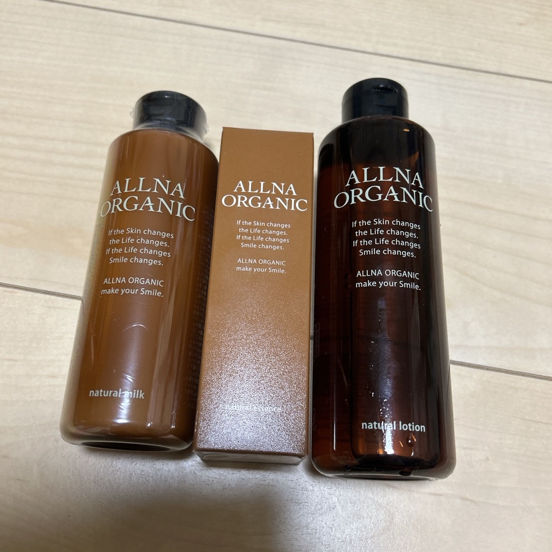 ALLNA ORGANIC(オルナオーガニック)のALLNA ORGANIC化粧水、美容液、乳液セット コスメ/美容のスキンケア/基礎化粧品(化粧水/ローション)の商品写真