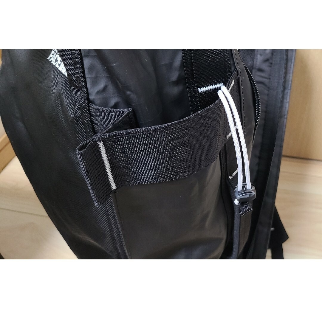 THE NORTH FACE(ザノースフェイス)のノースフェイス ベースキャンプボイジャーライト 32L NM82118 メンズのバッグ(バッグパック/リュック)の商品写真