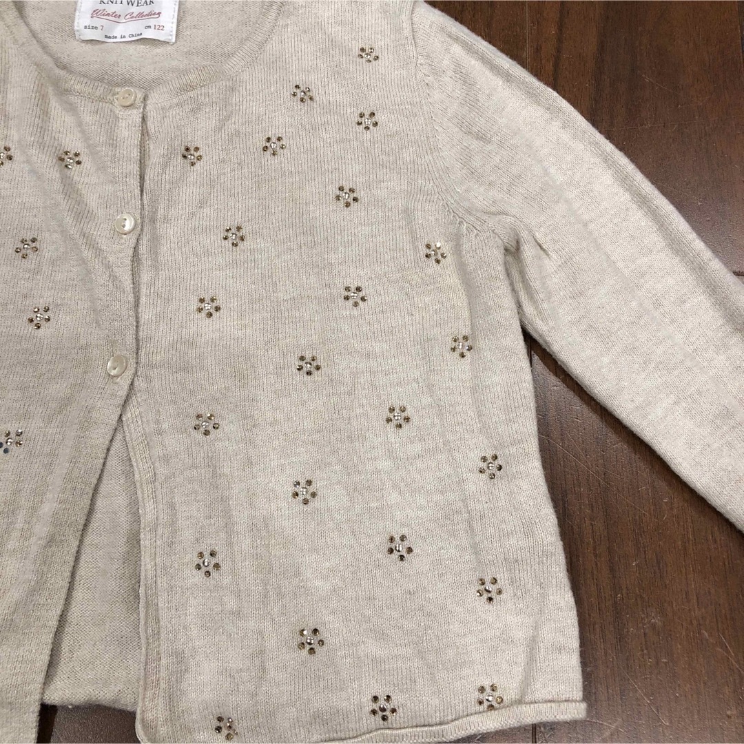 ZARA KIDS(ザラキッズ)のZARA kids girls カーディガン　ベージュ　女の子　120 キッズ/ベビー/マタニティのキッズ服女の子用(90cm~)(カーディガン)の商品写真