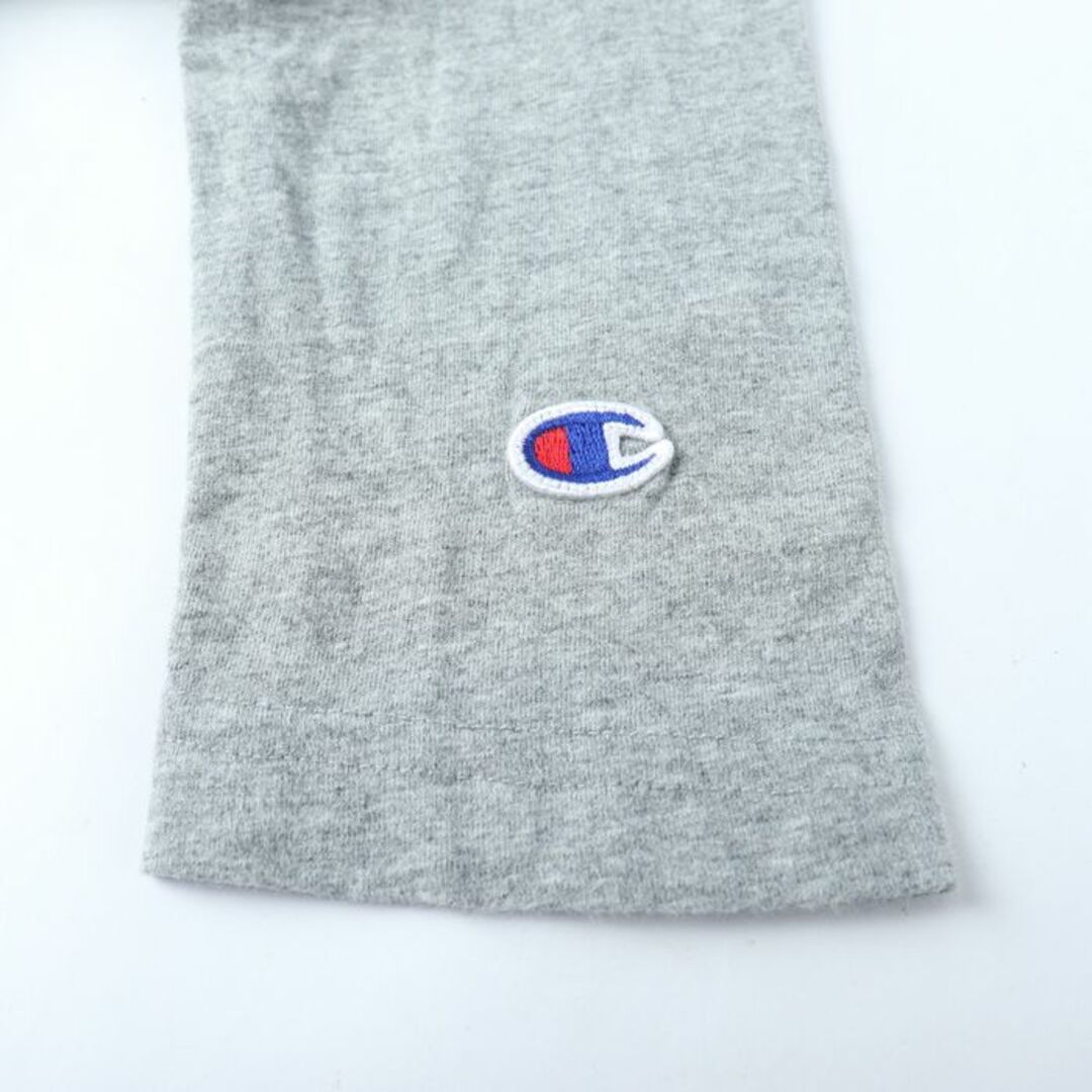 Champion(チャンピオン)のチャンピオン 長袖Tシャツ ワンポイントロゴ スポーツウエア メンズ Lサイズ グレー Champion メンズのトップス(Tシャツ/カットソー(七分/長袖))の商品写真