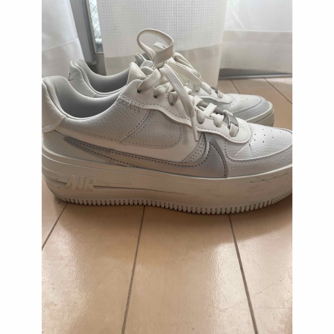 NIKE(ナイキ)の送料込み＊NIKE AF1 レディースの靴/シューズ(スニーカー)の商品写真