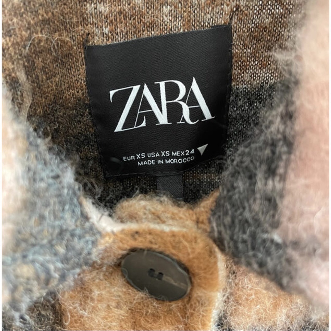 ZARA(ザラ)の【ZARA】ザラ クロップド丈チェック柄ジャケット レディースのジャケット/アウター(ブルゾン)の商品写真