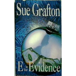 E Is for Evidence(洋書)