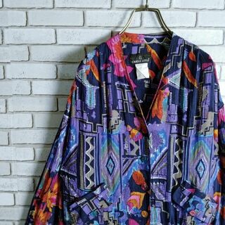 シャツ☆ジャケット　羽織り　長袖　USA製　ポケット付き　幾何学　総柄　紫系(ノーカラージャケット)