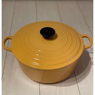 LE CREUSET - 新品 未使用 ルクルーゼ ココットロンド 22cm オレンジ ...