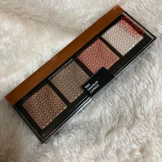 レブロン(REVLON)のレブロン ソー フィアス！ プリズマティック パレット 965 タントラム(6.(アイシャドウ)