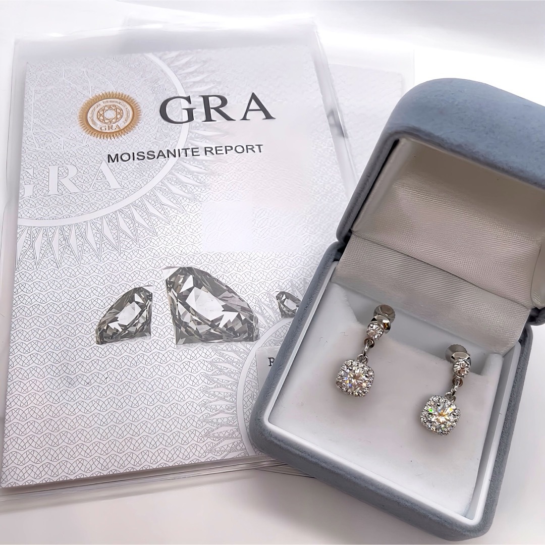 Moissanite ヘイロースウェイ イヤリング レディースのアクセサリー(イヤリング)の商品写真