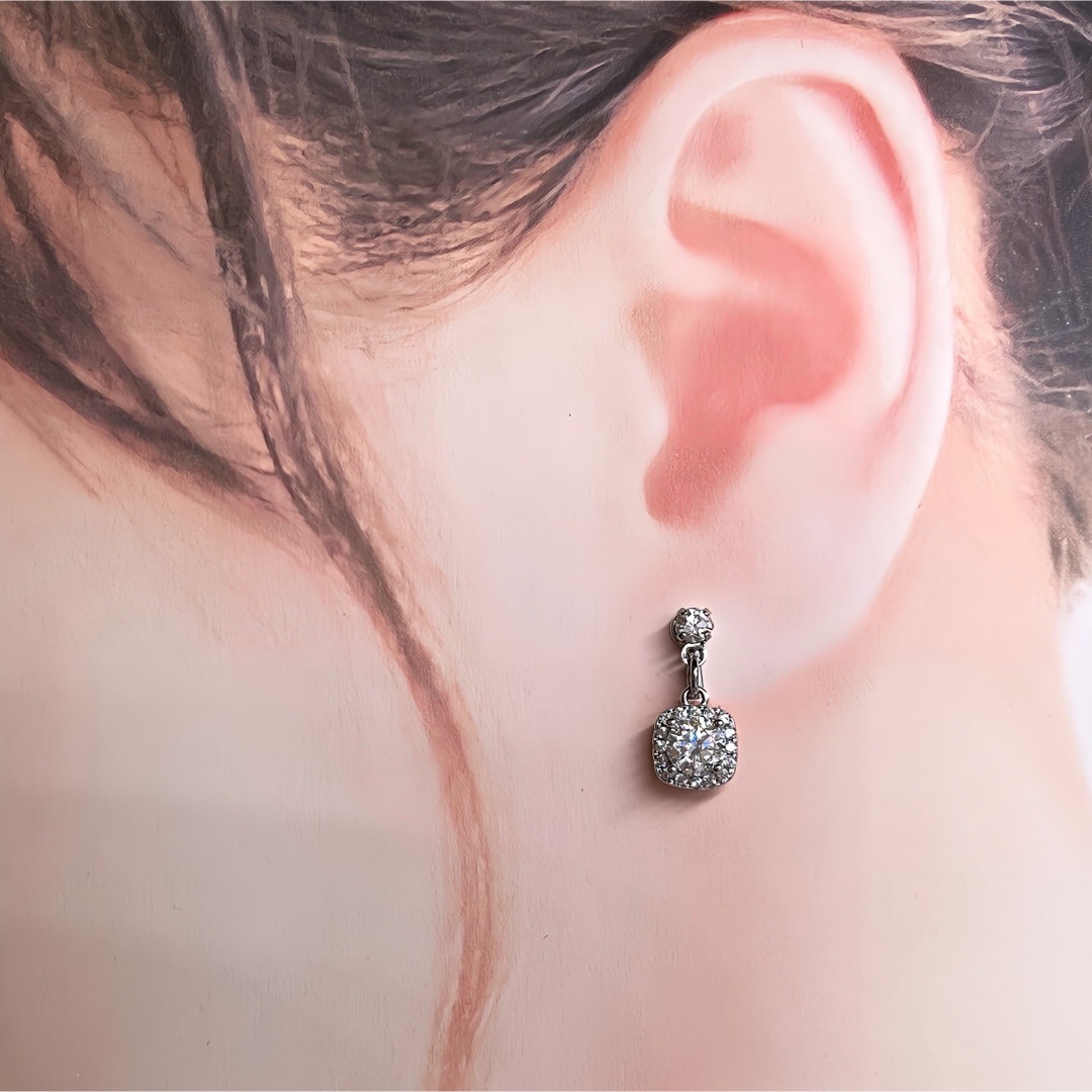 Moissanite ヘイロースウェイ イヤリング レディースのアクセサリー(イヤリング)の商品写真