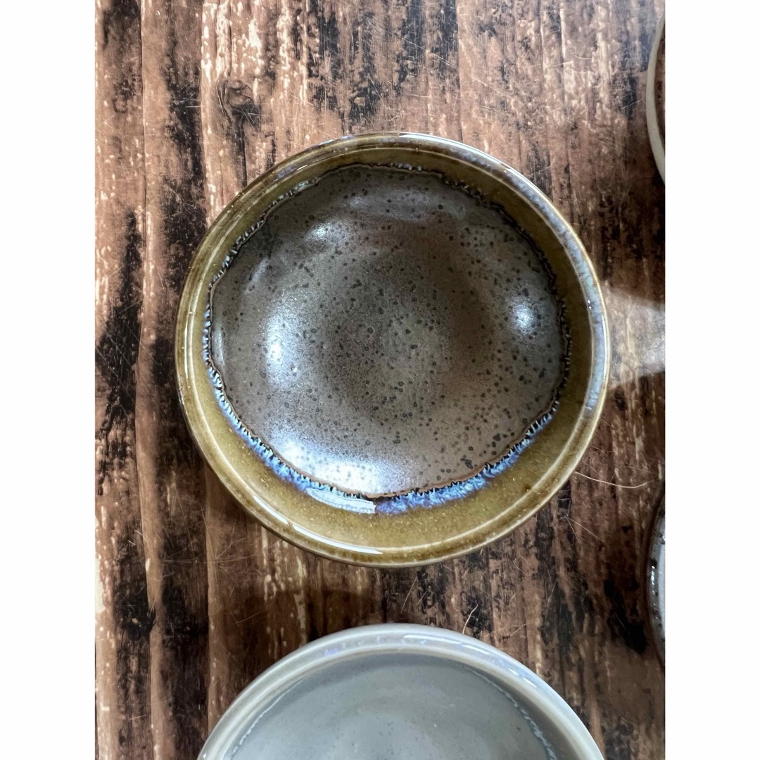 ツヤ小皿 4枚 8cm オシャレ カフェ風 和洋食器 美濃焼 陶磁器 インテリア/住まい/日用品のキッチン/食器(食器)の商品写真