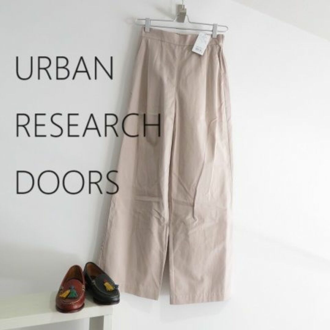 URBAN RESEARCH DOORS(アーバンリサーチドアーズ)の新品 URBAN RESEARCH DOORS　アーバンリサーチ　パンツ　M レディースのパンツ(カジュアルパンツ)の商品写真
