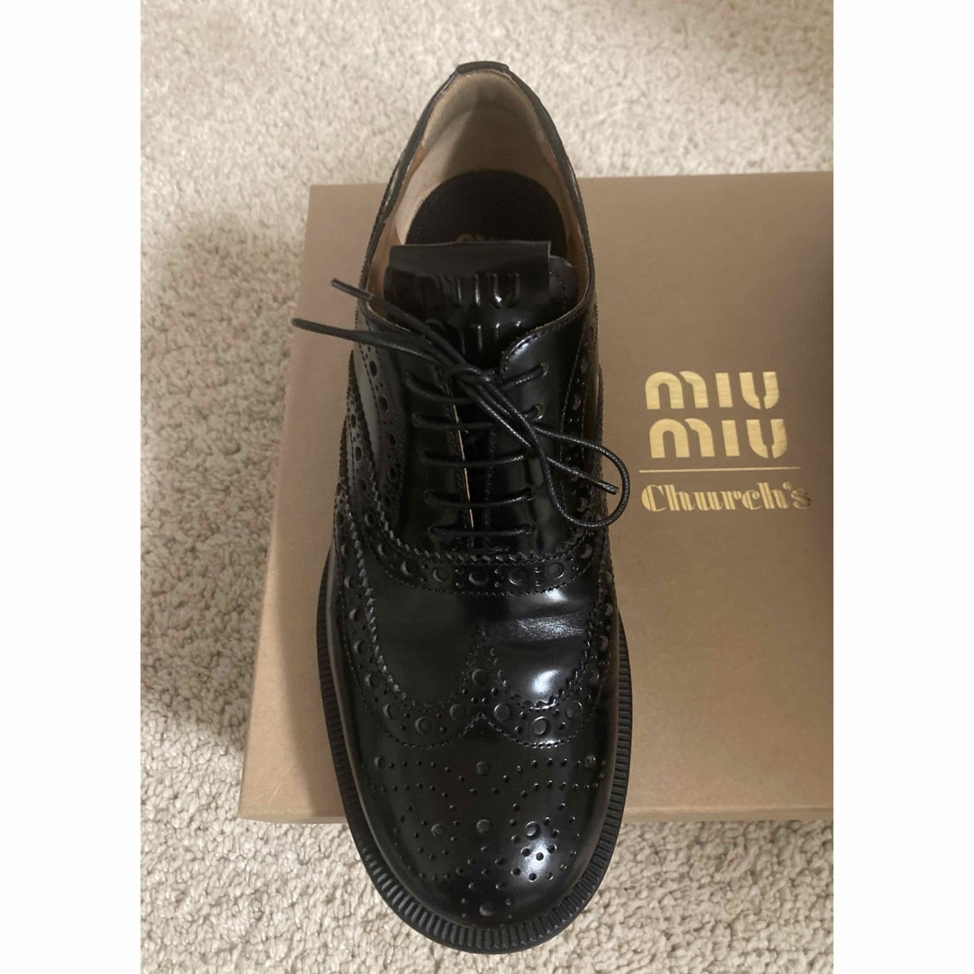 miumiu(ミュウミュウ)の専用◆美品◆ miu miu church’s ミュウミュウ ブローグシューズ レディースの靴/シューズ(ローファー/革靴)の商品写真