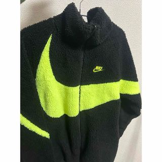 ナイキ(NIKE)のNIKE スウォッシュ　アウター(ナイロンジャケット)