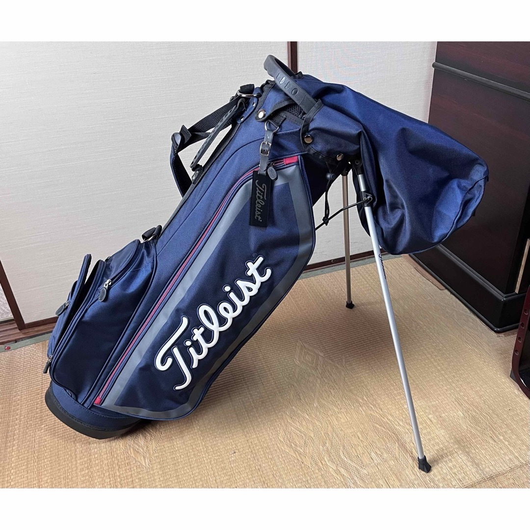 Titleist(タイトリスト)のタイトリスト titleistキャディバッグおすすめネイビー系ゴルフスポーツ スポーツ/アウトドアのゴルフ(バッグ)の商品写真