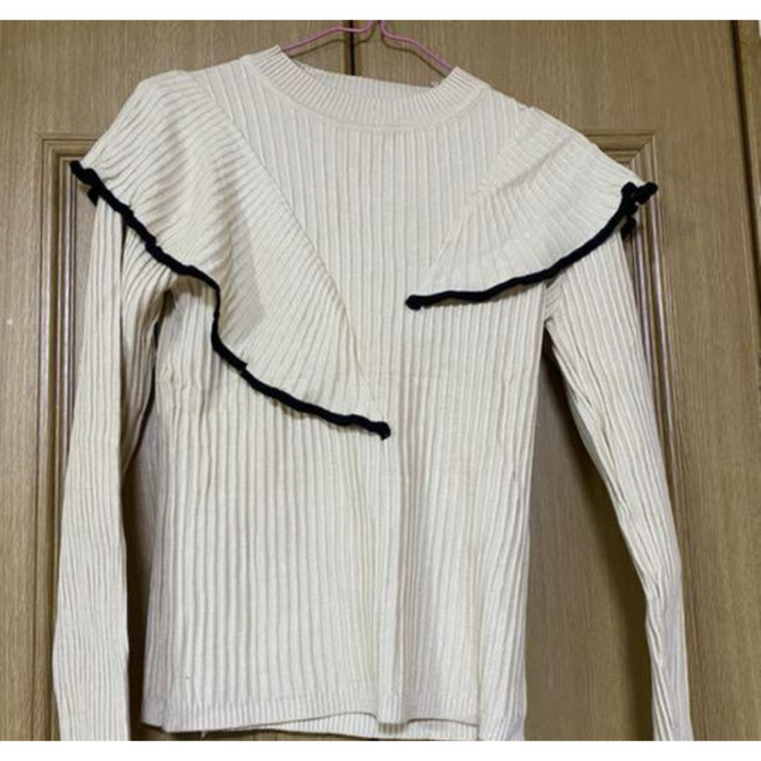 dholic(ディーホリック)のレディース　ニット　長袖　ホワイト レディースのトップス(ニット/セーター)の商品写真