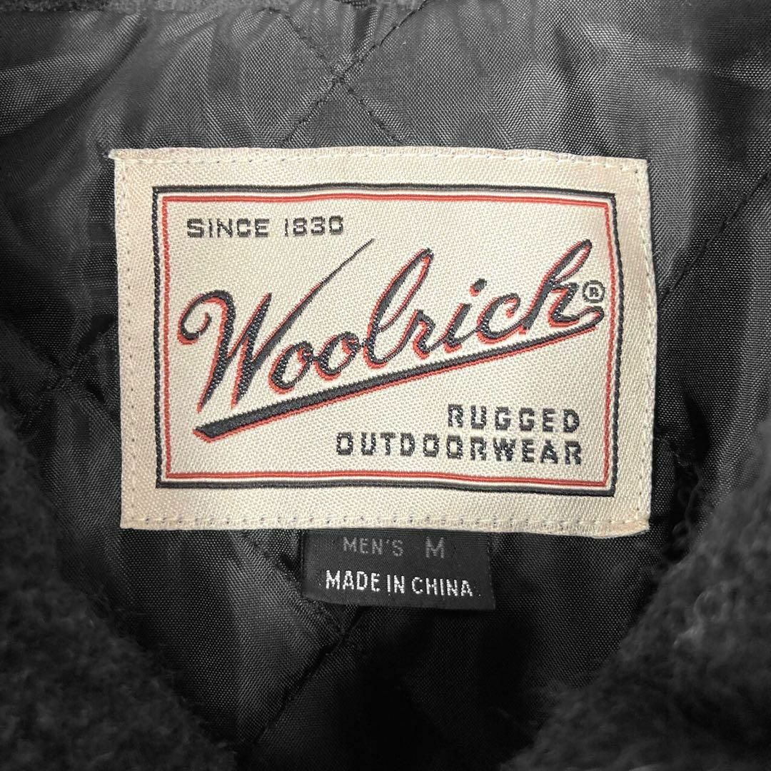 WOOLRICH(ウールリッチ)のウールリッチ 中綿入り ウールチェックコート レッド メンズ Mサイズ メンズのジャケット/アウター(チェスターコート)の商品写真