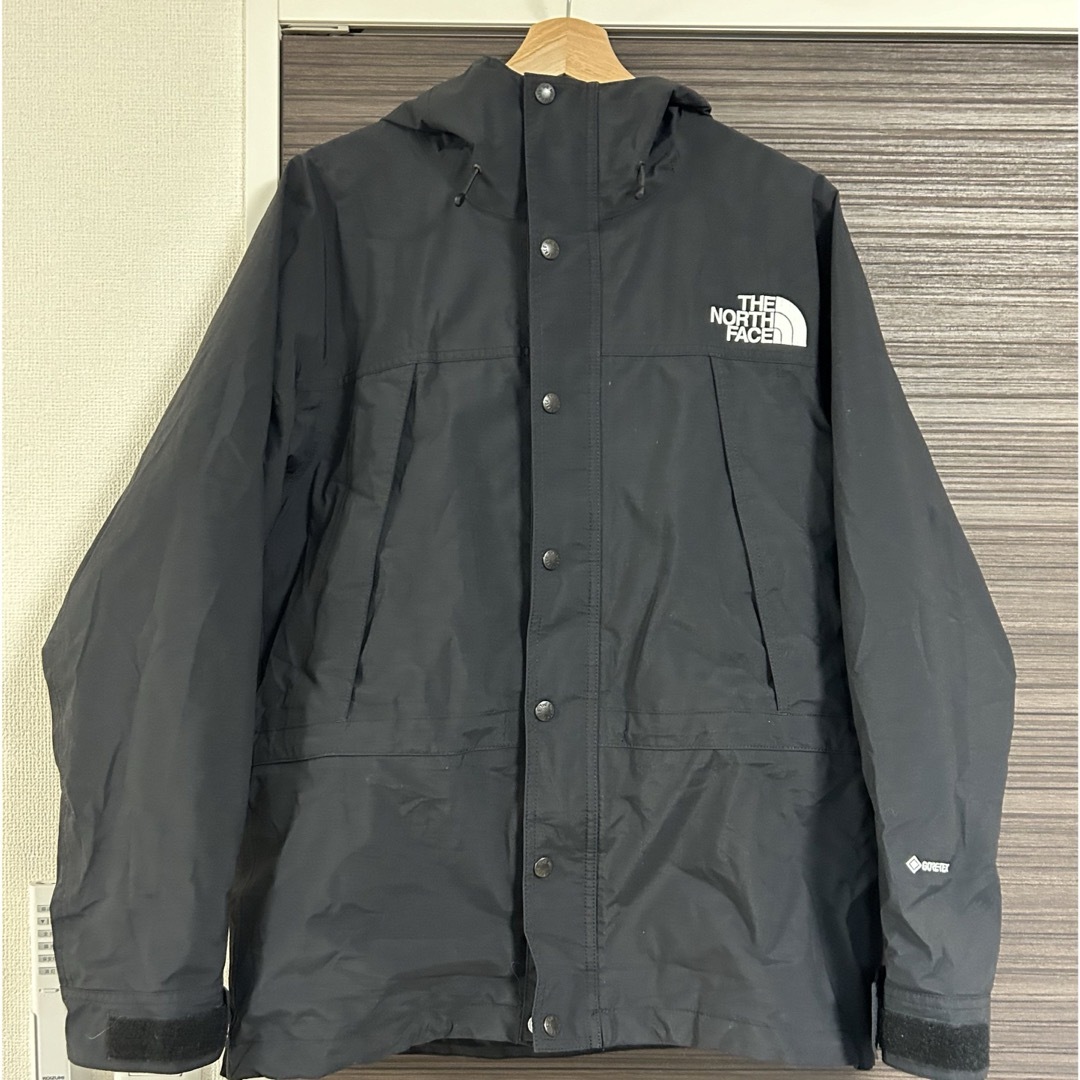 THE NORTH FACE(ザノースフェイス)のじゃじゃ丸様専用×ノースフェイス　マウンテンライトジャケット　62236 黒　M メンズのジャケット/アウター(マウンテンパーカー)の商品写真