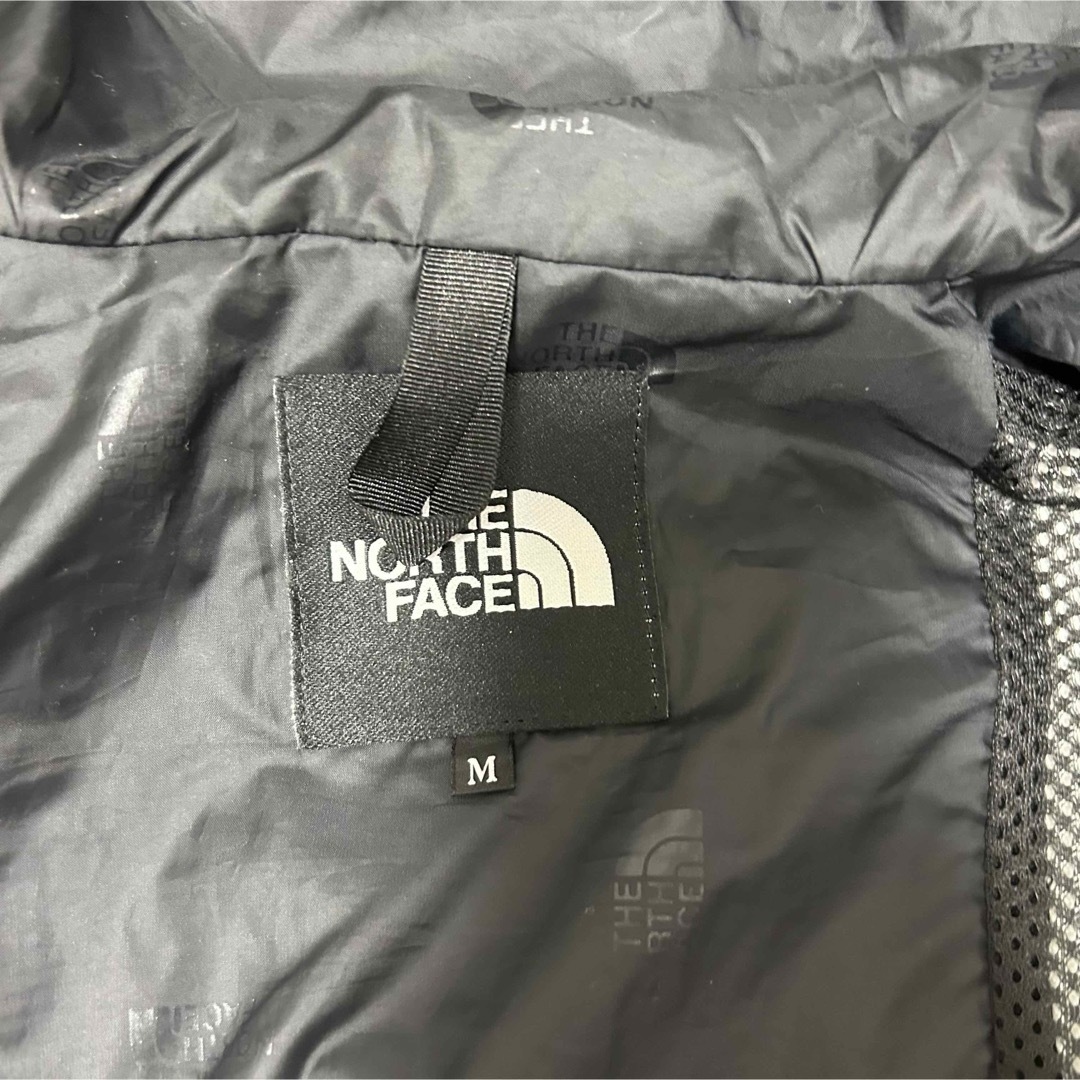 THE NORTH FACE(ザノースフェイス)のじゃじゃ丸様専用×ノースフェイス　マウンテンライトジャケット　62236 黒　M メンズのジャケット/アウター(マウンテンパーカー)の商品写真