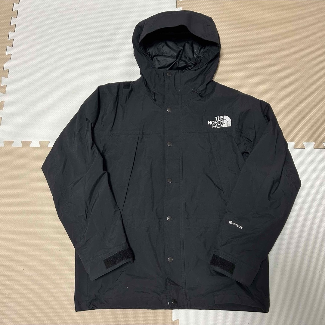 THE NORTH FACE(ザノースフェイス)のじゃじゃ丸様専用×ノースフェイス　マウンテンライトジャケット　62236 黒　M メンズのジャケット/アウター(マウンテンパーカー)の商品写真