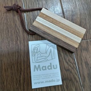 【Madu】天然木のコースター(テーブル用品)