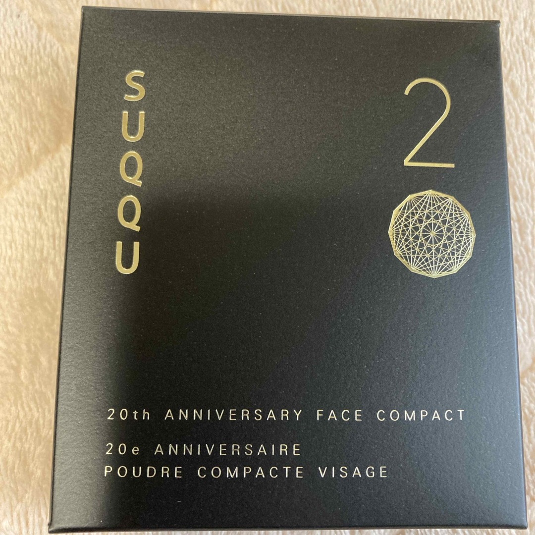 SUQQU(スック)のSUQQU 20th アニバーサリー フェイス コンパクト　102 紅艶 コスメ/美容のベースメイク/化粧品(フェイスパウダー)の商品写真