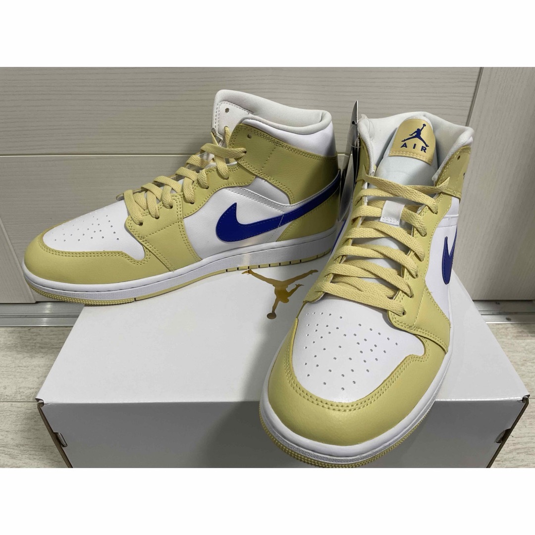 Jordan Brand（NIKE）(ジョーダン)の⭐️新品⭐️NIKE AIR JORDAN 1 MID エア ジョーダン 1 メンズの靴/シューズ(スニーカー)の商品写真