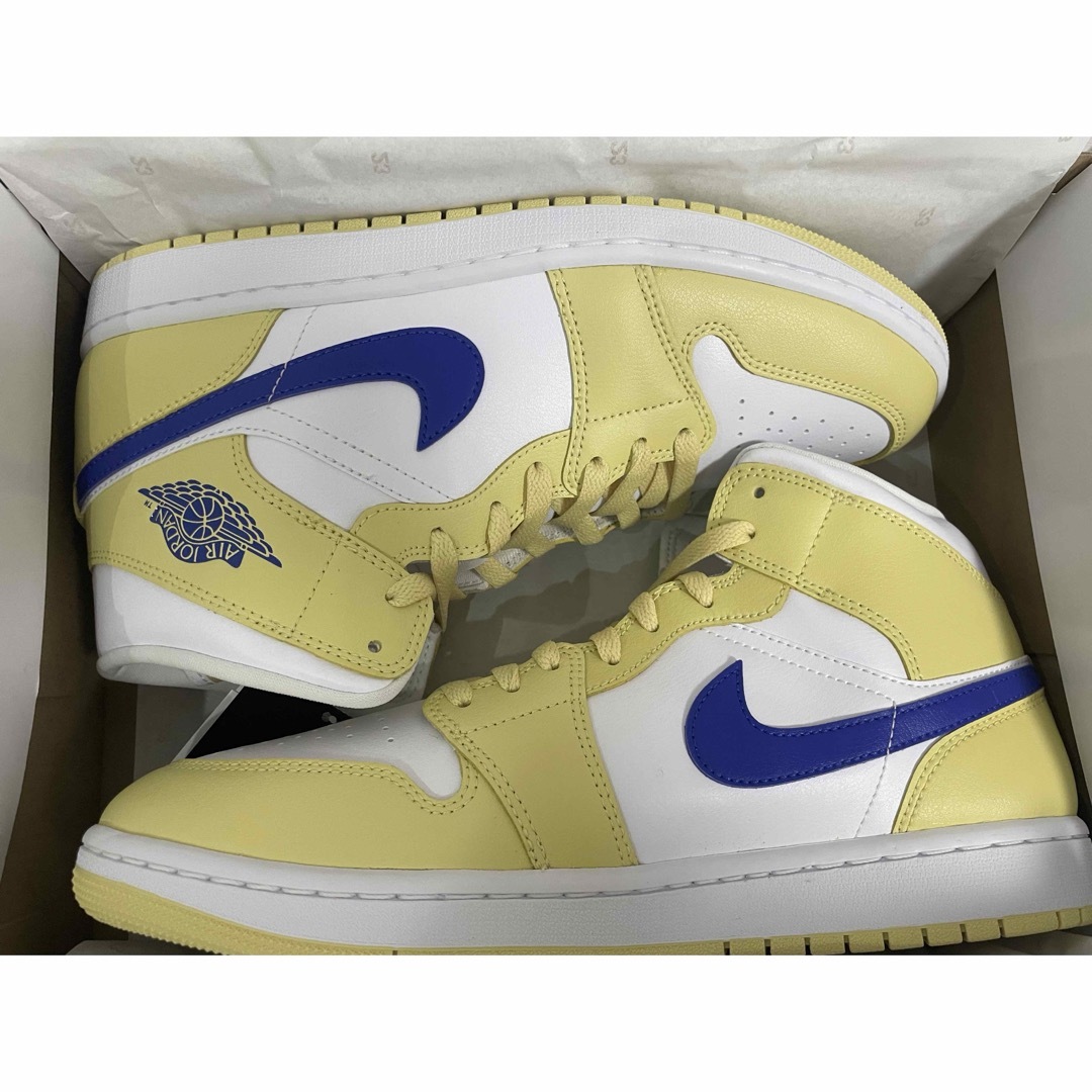 Jordan Brand（NIKE）(ジョーダン)の⭐️新品⭐️NIKE AIR JORDAN 1 MID エア ジョーダン 1 メンズの靴/シューズ(スニーカー)の商品写真