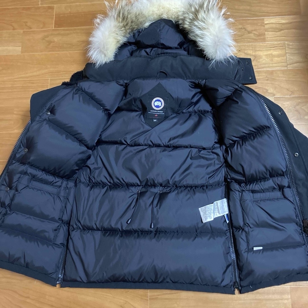 CANADA GOOSE(カナダグース)の【希少、廃盤】カナダグース　バンクロフト　S メンズのジャケット/アウター(ダウンジャケット)の商品写真